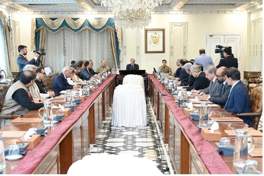 ملکی برآمدات پر مبنی ترقیاتی اہداف کا حصول ہماری اولین ترجیح ہے،وزیراعظم