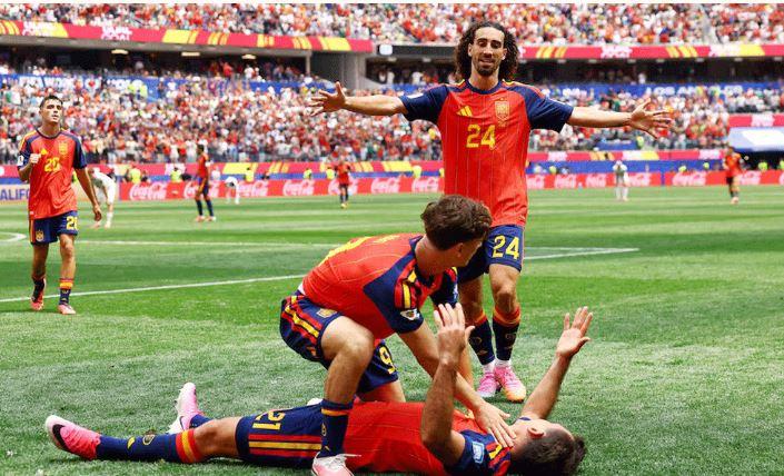 Improving Spain outclass Austria 3-0 to ease into World Cup last 16