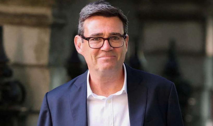 Burnham in sight of Downing Street wins top UK union support