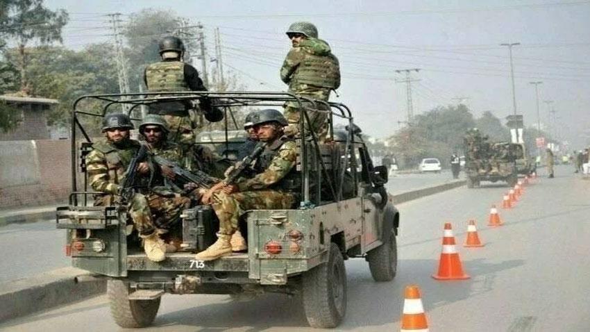 سیکیورٹی فورسز نے خیبرپختونخوا میں دو مختلف کارروائیو ں میں 10خوارج کو ہلاک کردیا