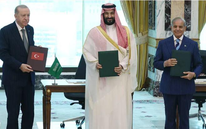 Saudi Arabia, Turkey, Pakistan pledge mutual defence as Middle East turmoil escalates