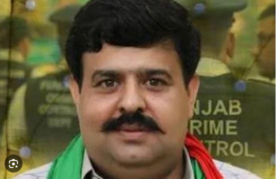 پی ٹی آئی رہنما عبداللہ طاہر قتل کیس میں ملوث ملزمہ کو گرفتار کر لیا گیا