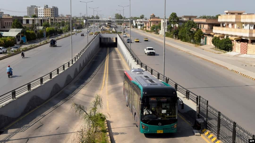 بی آر ٹی پشاور کو بین الاقوامی گولڈ سٹینڈرڈ سروس کا درجہ مل گیا