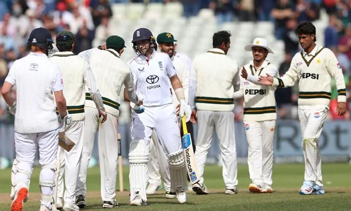 Root takes charge, guiding England to series whitewash over Pakistan