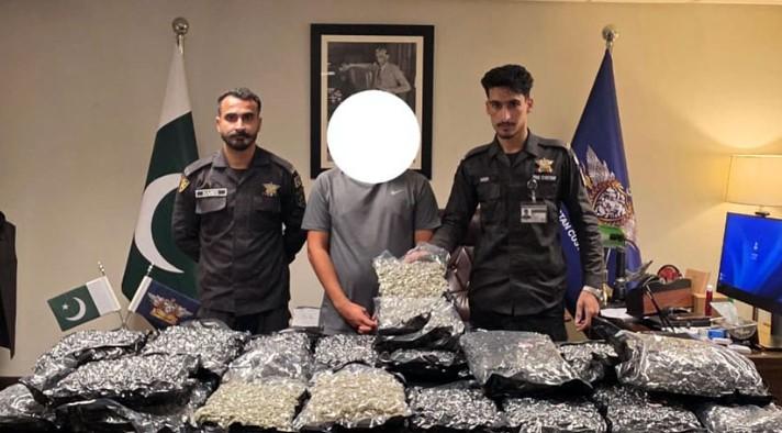 Pakistan Customs foils smuggling attempt at Islamabad Airport, seizes contraband worth Rs660mn