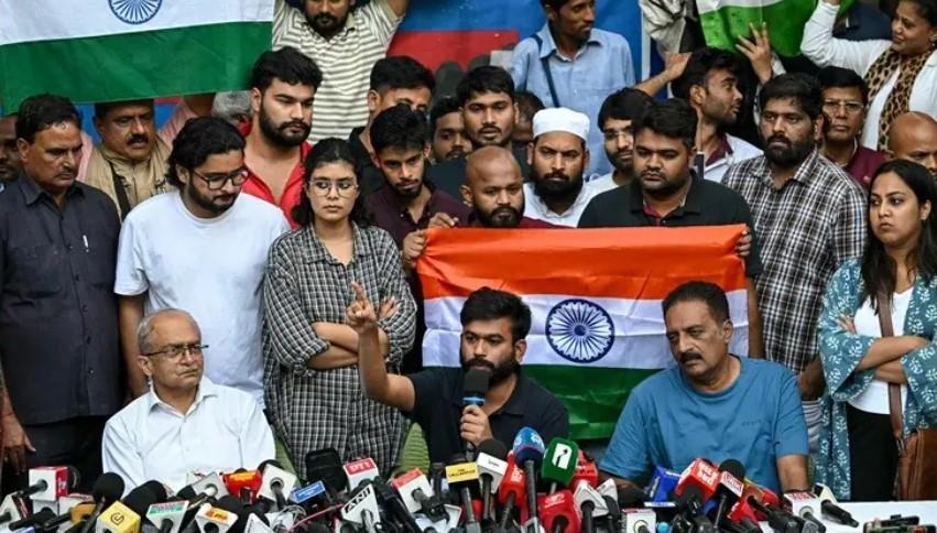 Indian police detain 'cockroach' movement founder Dipke ahead of protest