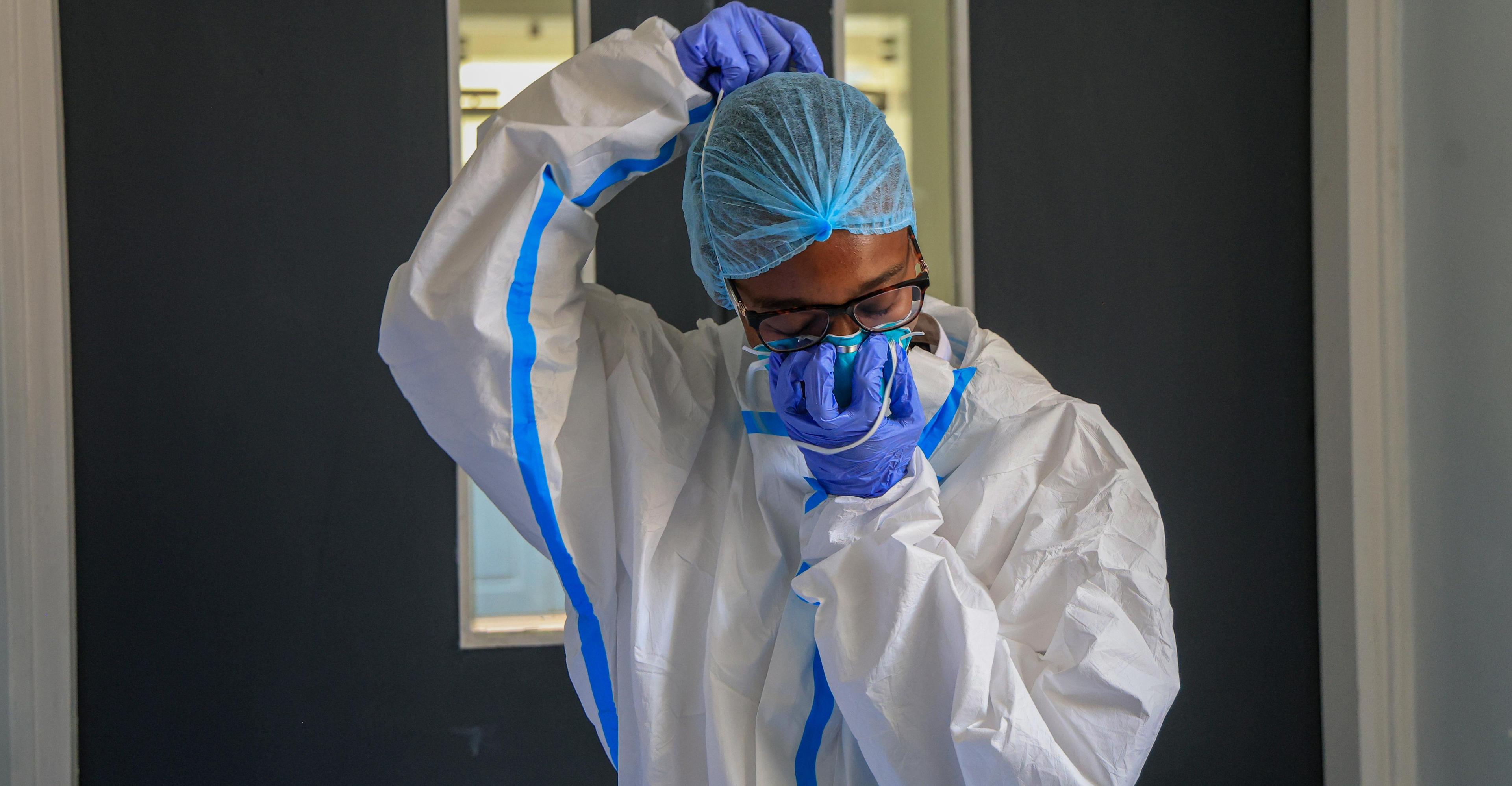 This chart shows just how rapidly Ebola is spreading