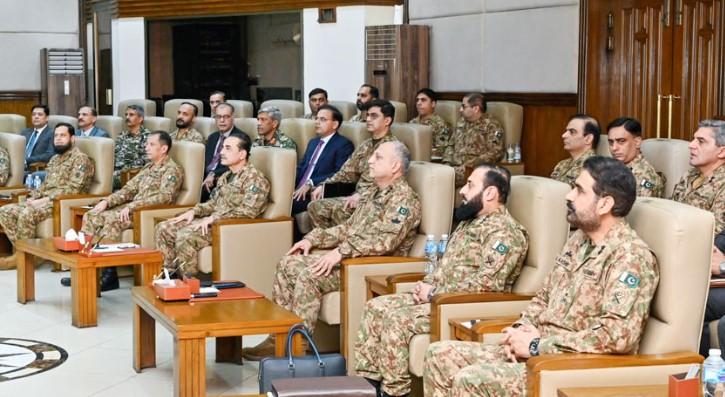 بھارتی سرپرستی میں سرگرم دہشتگرد تنظیموں کیخلاف کارروائیاں پوری شدت سے جاری رہیں گی: فیلڈ مارشل عاصم منیر