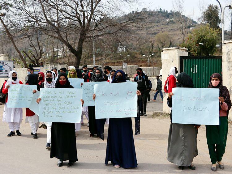 India: 58 students suspended for wearing Hijab 