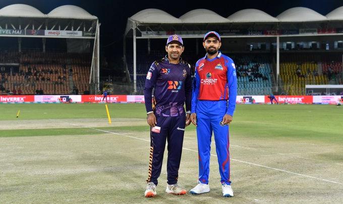 پی ایس ایل 7: کوئٹہ گلیڈی ایٹرزکا کراچی کنگز کیخلاف ٹاس جیت کر بیٹنگ کا فیصلہ