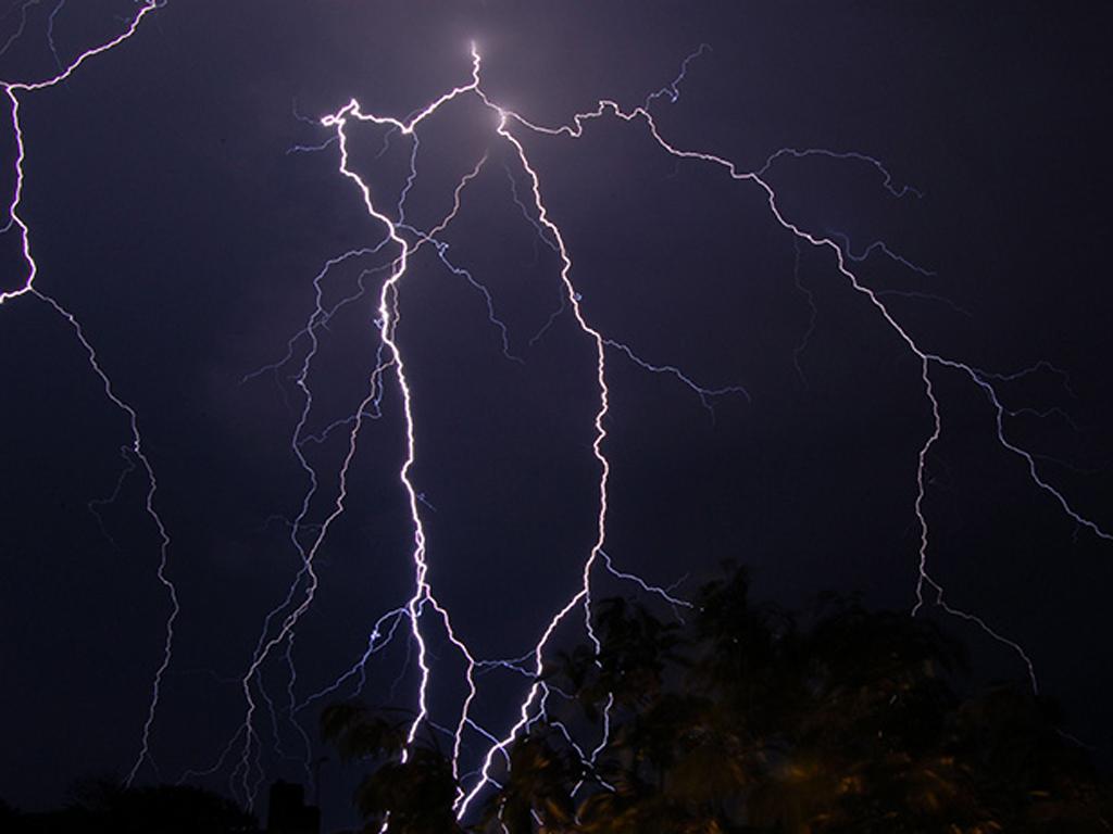 Met predicts rains, thunderstorms in parts of country this week