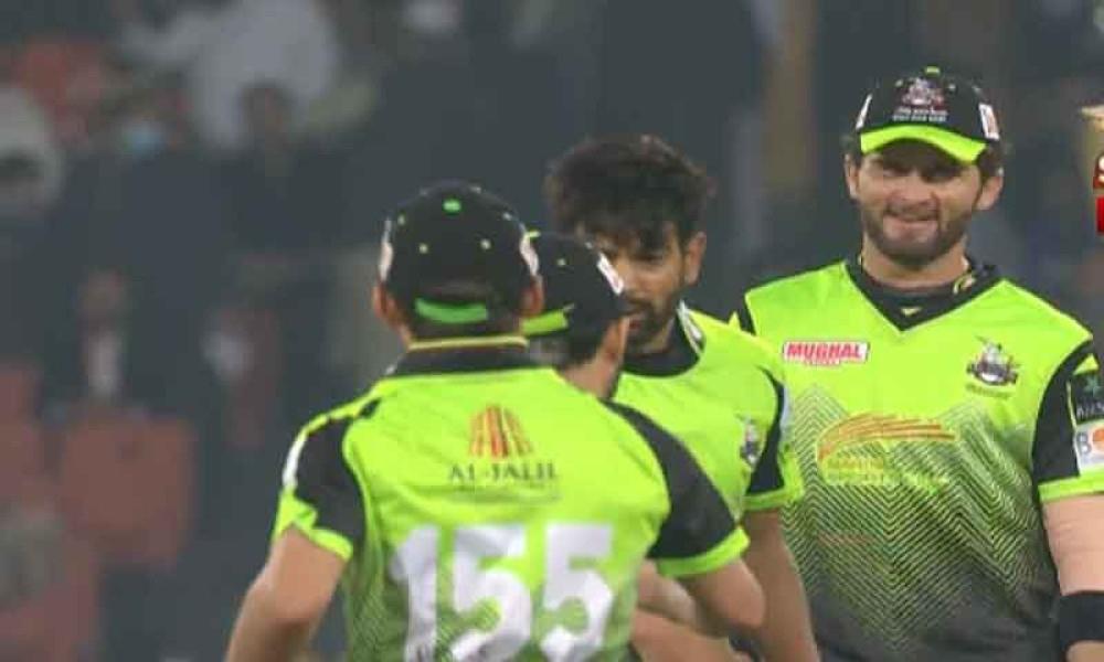 PSL 2022: Haris Rauf slaps Kamran Ghulam for dropping catch