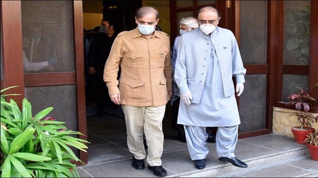 شہباز شریف اورآصف زرداری کی ملاقات، تحریک عدم اعتماد اور دیگر آپشنز پرمشاورت