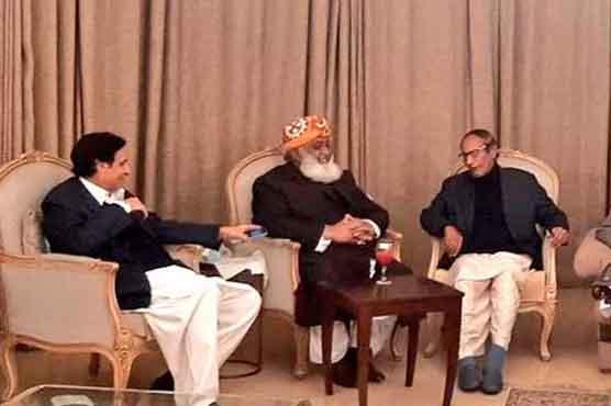 مولانا فضل الرحمان کی چودھری برادران کے گھر آمد