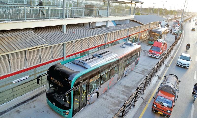 بی آر ٹی کو دو سالوں کے دوران کروڑوں روپے خسارے کا سامنا
