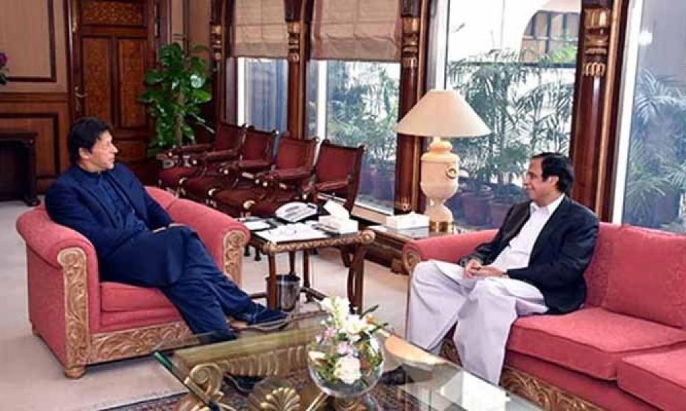 Govt decides to re-engage with allies, PM likely to meet Pervez Elahi 