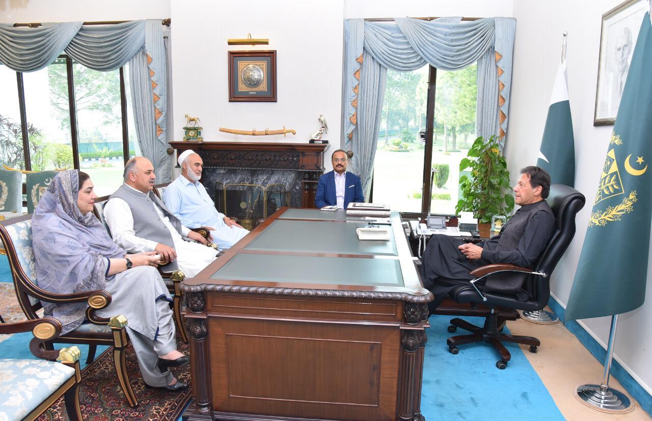 وزیر اعظم سے ارکان قومی اسمبلی کی ملاقاتیں، اراکین کا وزیر اعظم پر مکمل اعتماد کا اظہار