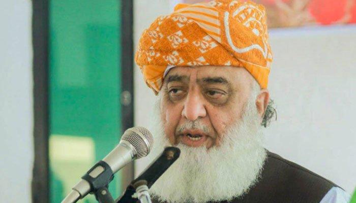 فضل الرحمان نے 23 مارچ سے اسلام آباد کی طرف لانگ مارچ کا اعلان کردیا