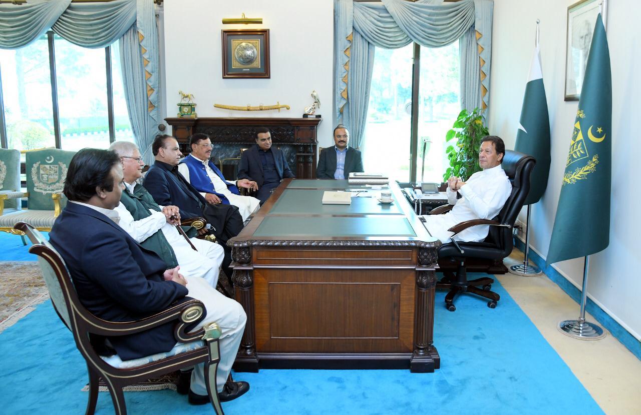 وزیر اعظم سے ارکان قومی اسمبلی کی ملاقاتیں، ارکان کا وزیر اعظم پر مکمل اعتماد کا اظہار