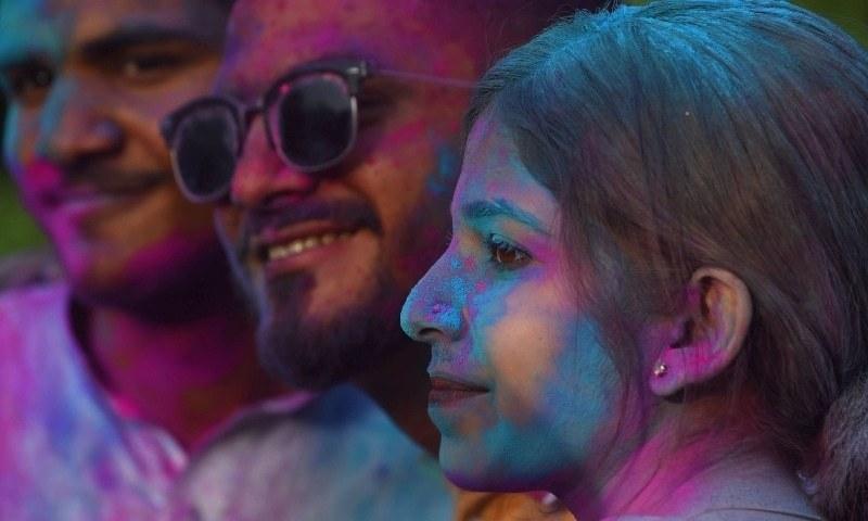 ہولی کا تہوار، سندھ حکومت کا  ہندو کمیونٹی کیلئے دو چھٹیوں کا اعلان