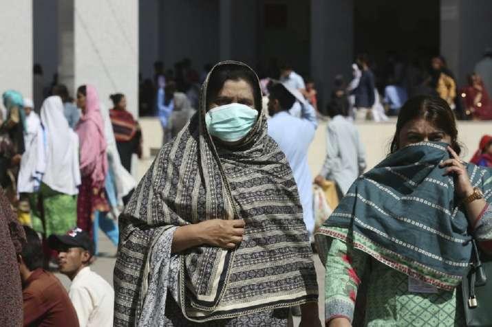 Pakistan reports lowest number of single-day COVID cases in four months