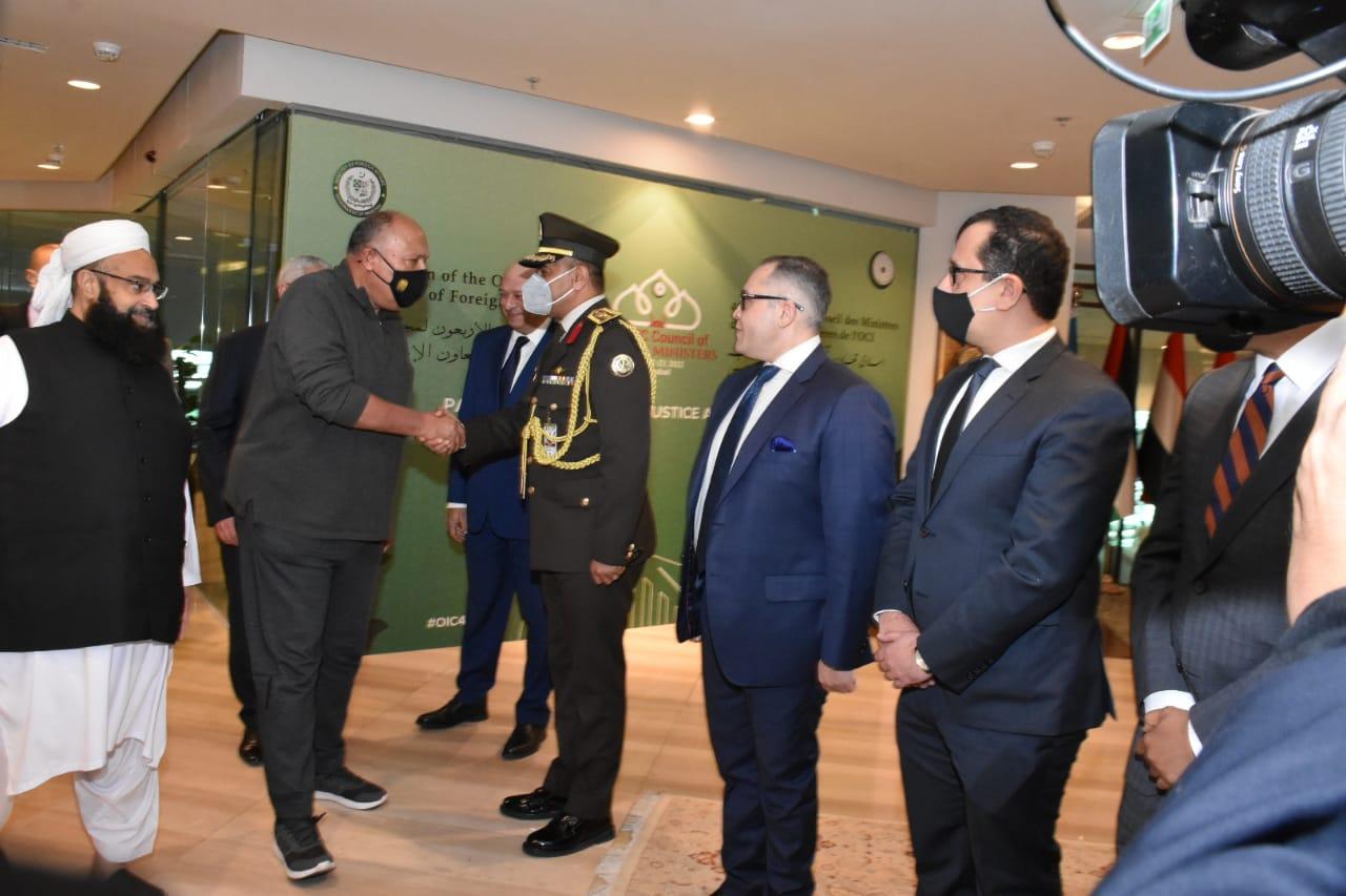 Egypt FM arrives in Islamabad to attend 48th session of OIC-CFM