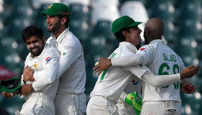 Pak vs Aus: Pakistan fast bowlers Afridi, Naseem put Australia in trouble