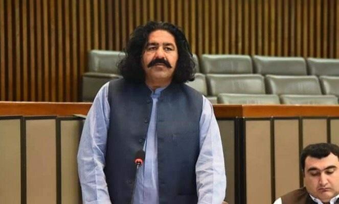 ممبر قومی اسمبلی علی وزیر کے پروڈکشن آرڈر جاری