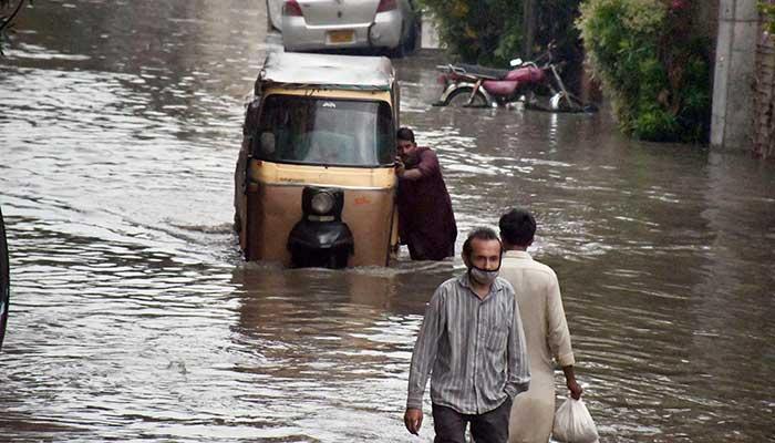 Karachi loses power after torrential rains wreak havoc