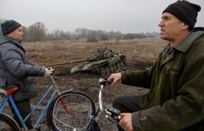 Ukraine accuses Russia of civilian 'massacre' in Bucha; Russia denies this