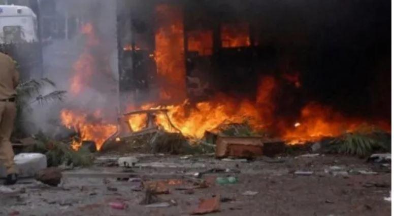 Hindutva terrorists set houses of Muslims on fire in Rajasthan