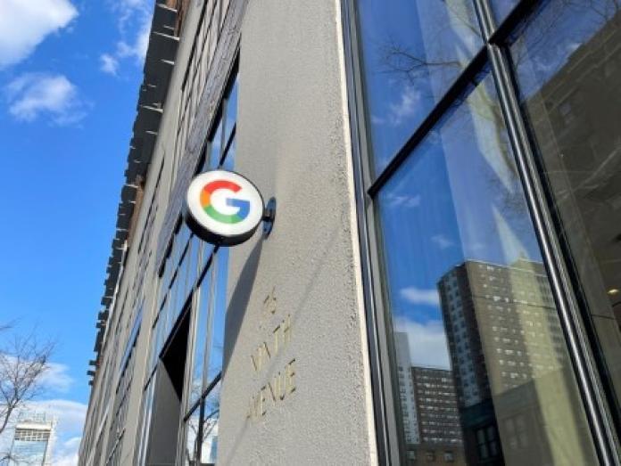 German consumer group files legal complaint against Google over cookie banners