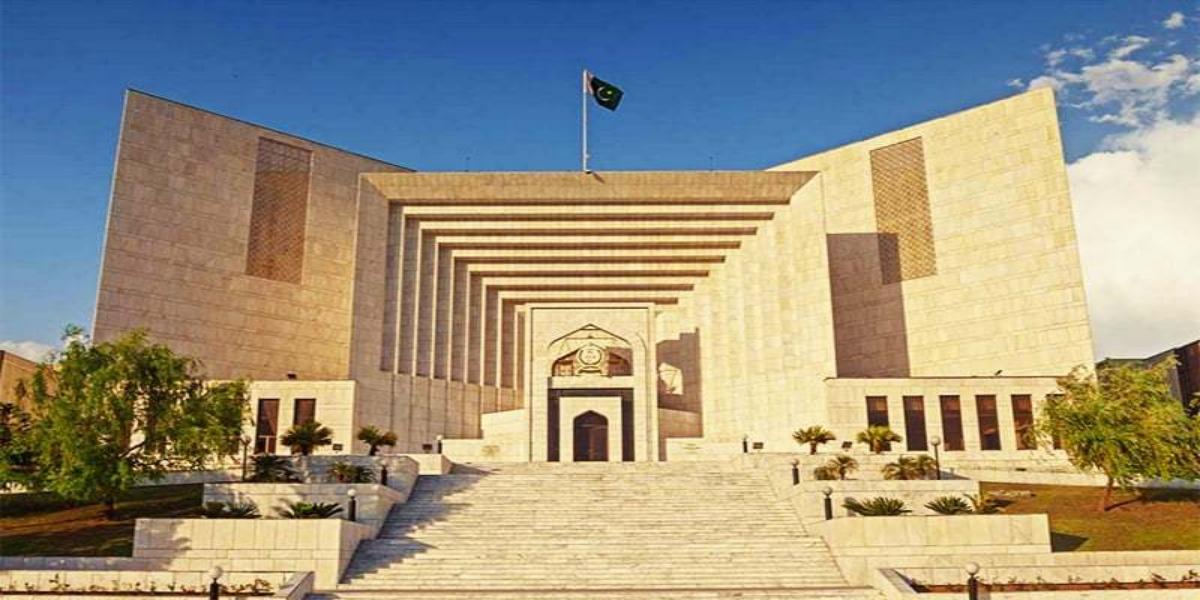 سپریم کورٹ کے باہر سیکیورٹی ہائی الرٹ کردی گئی