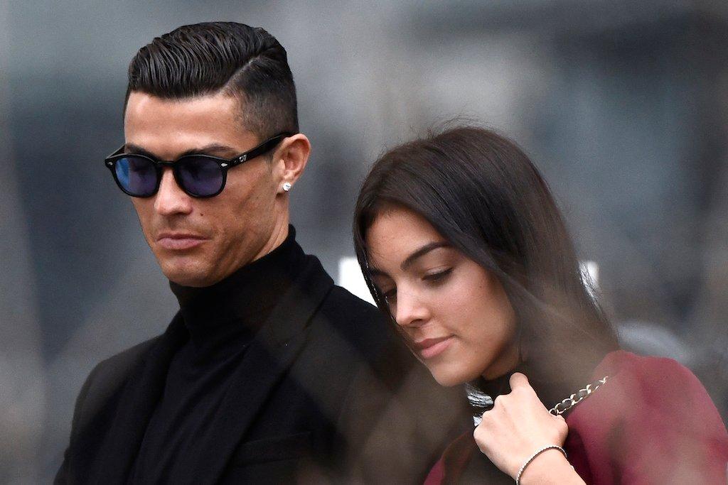 Cristiano Ronaldo announces death of baby son