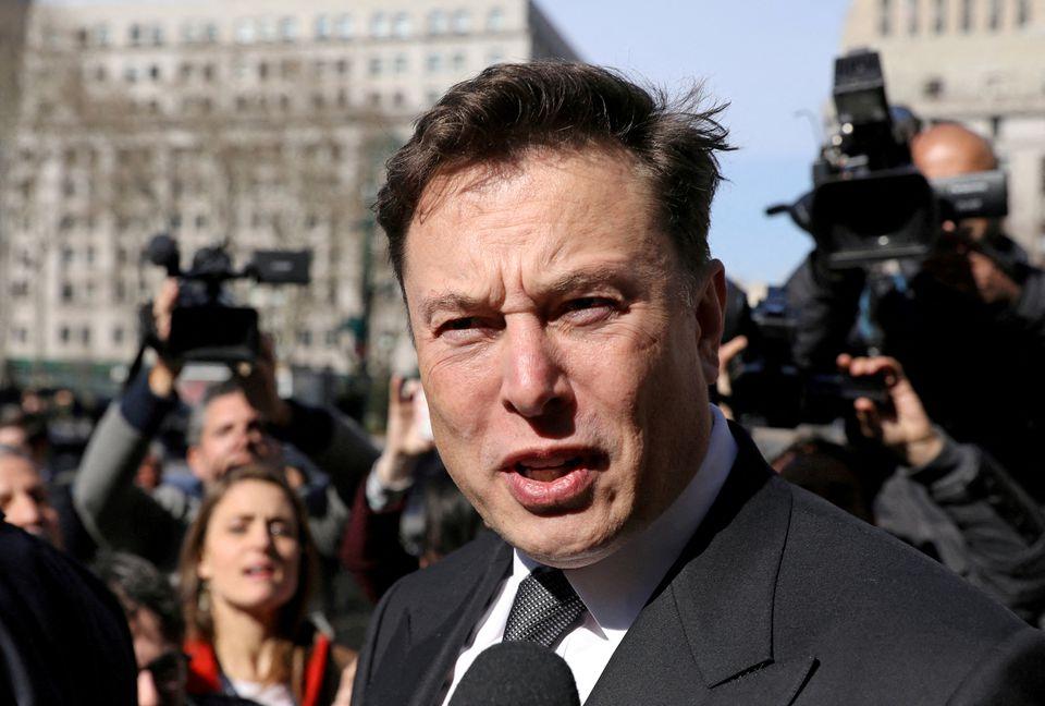 Musk tweets cryptic phrase days after Twitter takeover offer