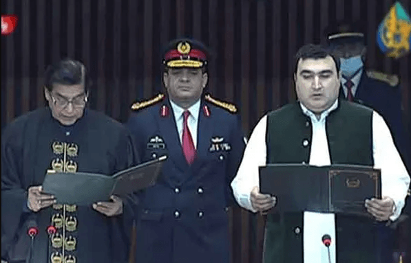 زاہد اکرم درانی نے ڈپٹی اسپیکر کا حلف اُٹھا لیا