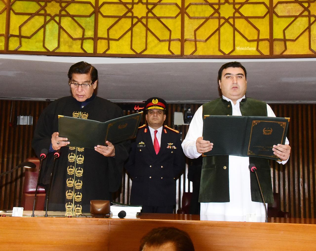 Zahid Akram Durrani of JUI-F takes oath as NA Deputy Speaker