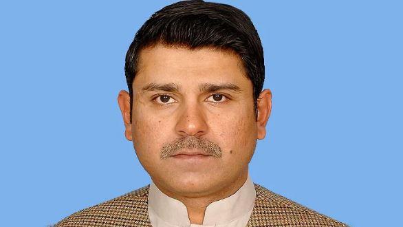 وفاقی وزیر انسانی حقوق احسان مزاری کی وزارت تبدیل