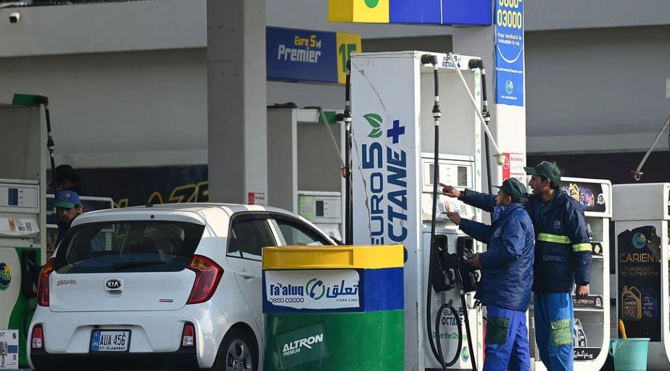 Hike in POL prices likely as Pakistan willing to curb fuel subsidies