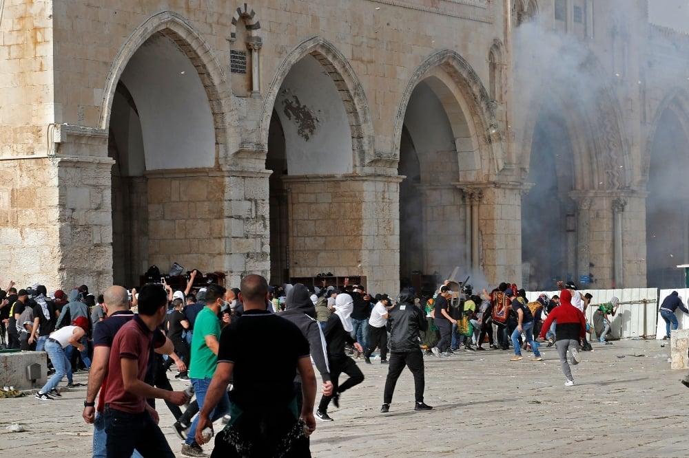 اسرائیل کی مسجد اقصیٰ پر ڈرون کے ذریعے شیلنگ