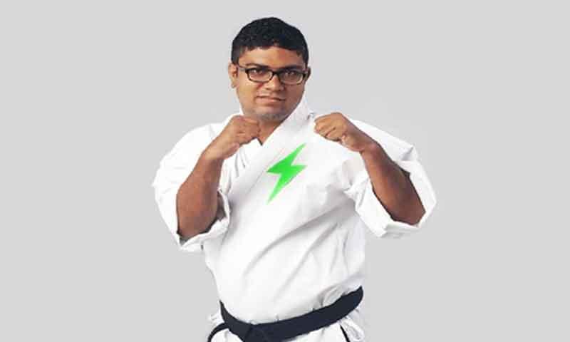 پاکستانی مارشل آرٹس ماسٹر راشد نسیم نے بھارت اور چین کے ریکارڈ توڑ دیئے