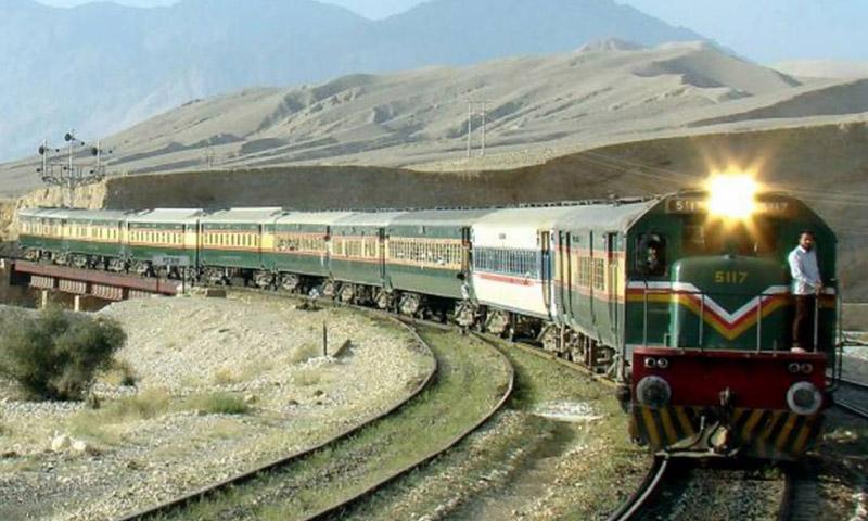 عید پر کراچی سے 2 اسپیشل ٹرین چلا ئی جائیں گی