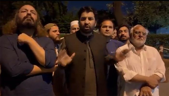 قاسم سوری نے اپنے اوپر ہونے والے حملے کیخلاف درخواست دے دی