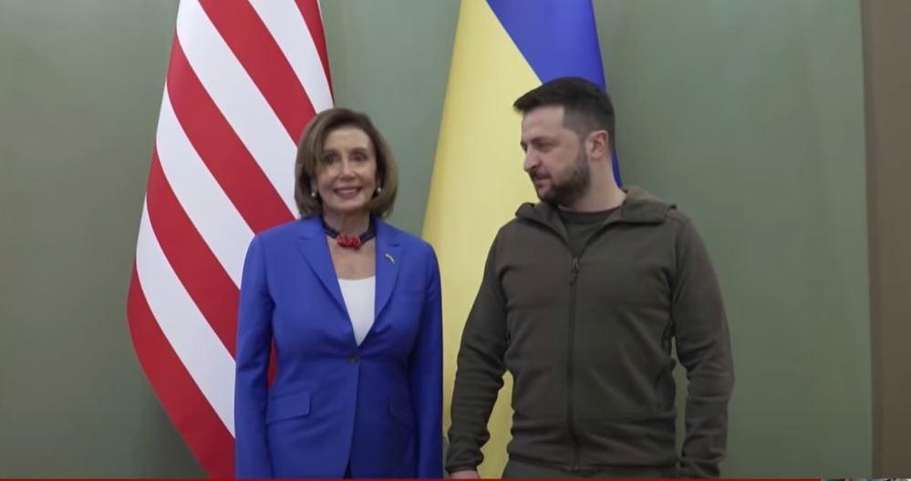 US Speaker Pelosi reaches Kyiv on unannounced visit, meets Ukraine's Zelensky