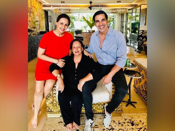 Akshay Kumar's mother Aruna Bhatia dies