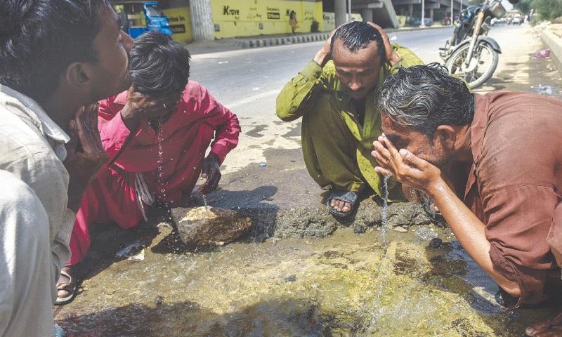 Extreme heatwave grips Pakistan amid water shortages, health threat