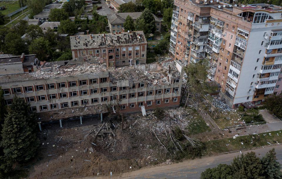 Ukraine rules out ceasefire as fighting intensifies in Donbas