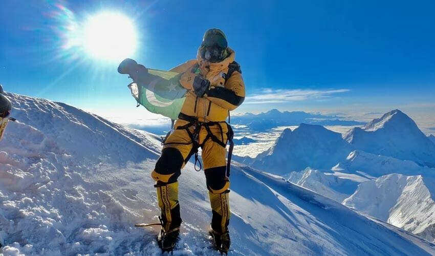 Shehroze Kashif becomes youngest-ever to summit top five highest mountain peaks