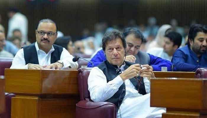 پی ٹی آئی کے مستعفی ارکان قومی اسمبلی استعفوں کی تصدیق کیلئے طلب