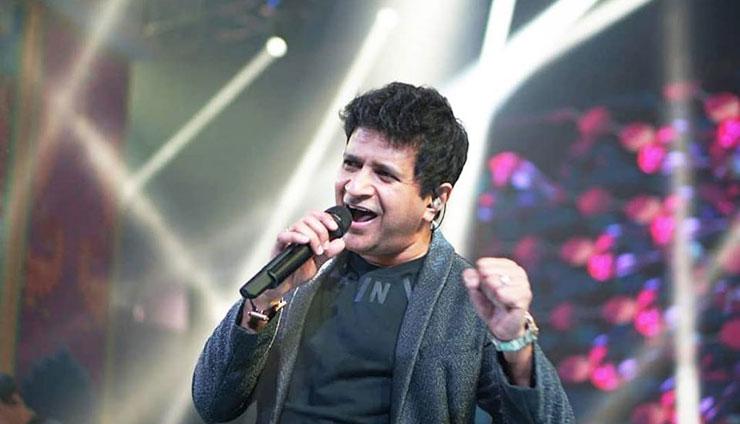 Renowned Indian singer KK dies from heart attack while performing in Kolkata